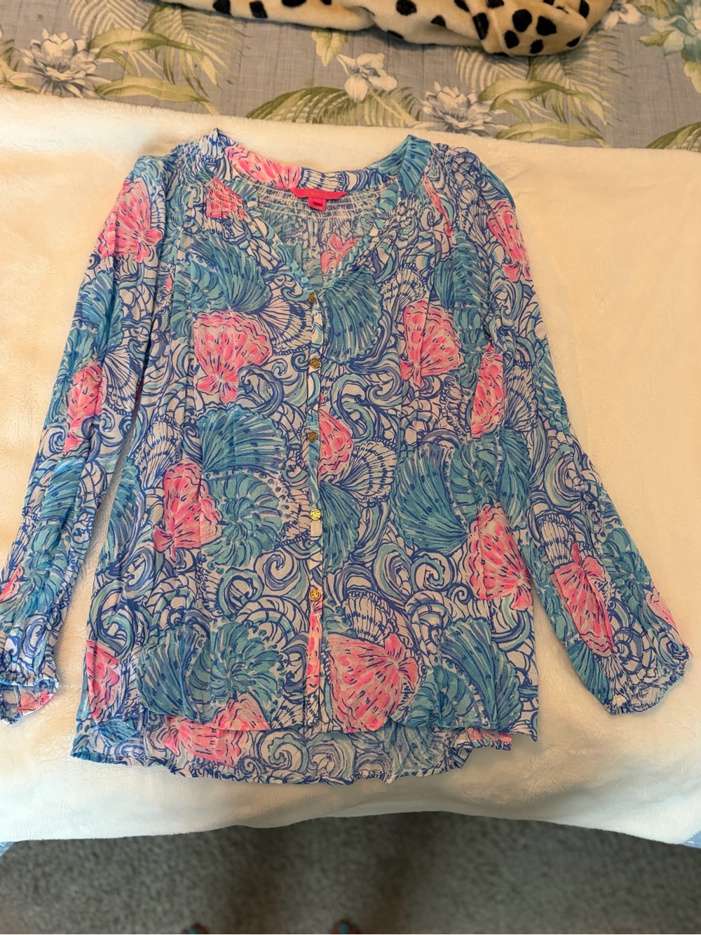 Lilly Pulitzer Pink & Blue Shell-Print Button Down Top